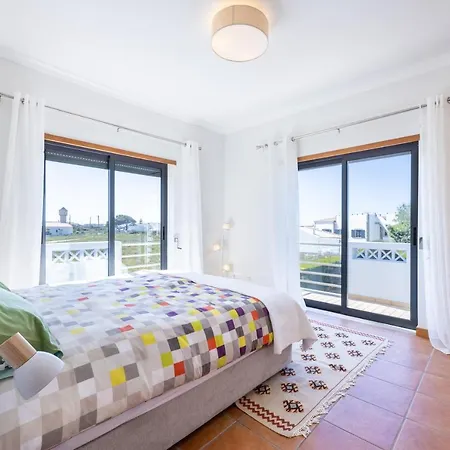 The Sheep Сasa de vacaciones Sagres